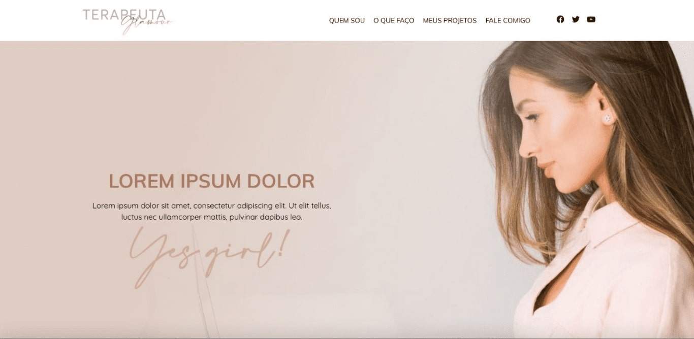 Imagem do topo e menu da página glamour, possui texto lorem ipsum na chamada e possui foto de fundo de uma mulher em perfil